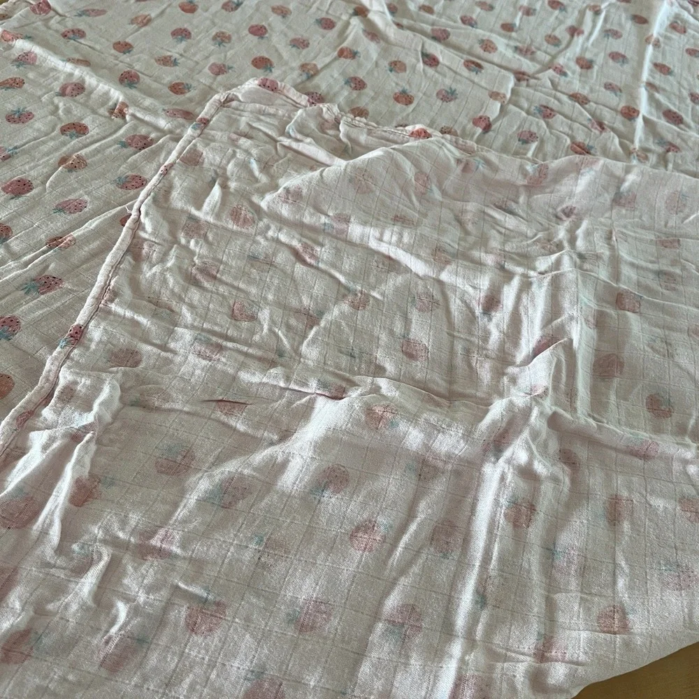 Angel Dear + A Soft Idea Pink Strawberry Plaid Swaddle Baby Blanket Cotton Large